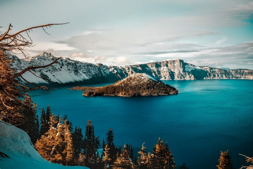 The best things to do in Southern Oregon: visit Wizard Island at the Center of Crater Lake Near Medford, Oregon