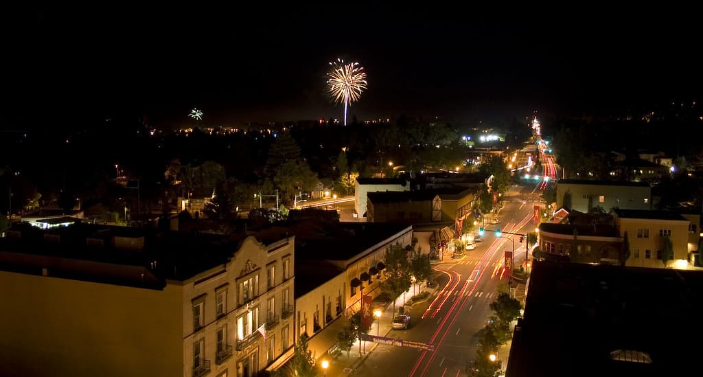Ashland 4th of July fireworks downtown Acme Suites Vacation Rentals